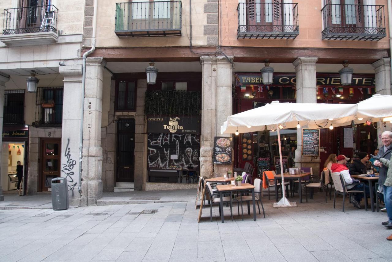 Disfruta, En La Misma Plaza Mayor Bonito Y Amplio Madrid Exterior photo